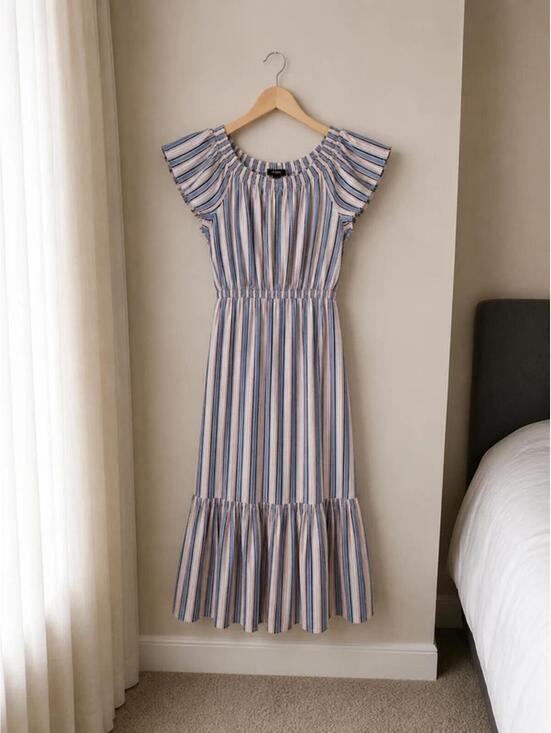 J. Crew Dresses & Skirts - J.Crew Mercantile Striped Flutter Sleeve Midi Dress Size M